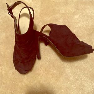 Nine West Black Suede Peep Toe Slingbacks